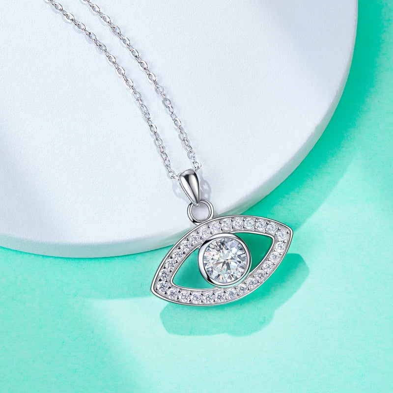 EyeAdorn Elegance Moissanite Necklace