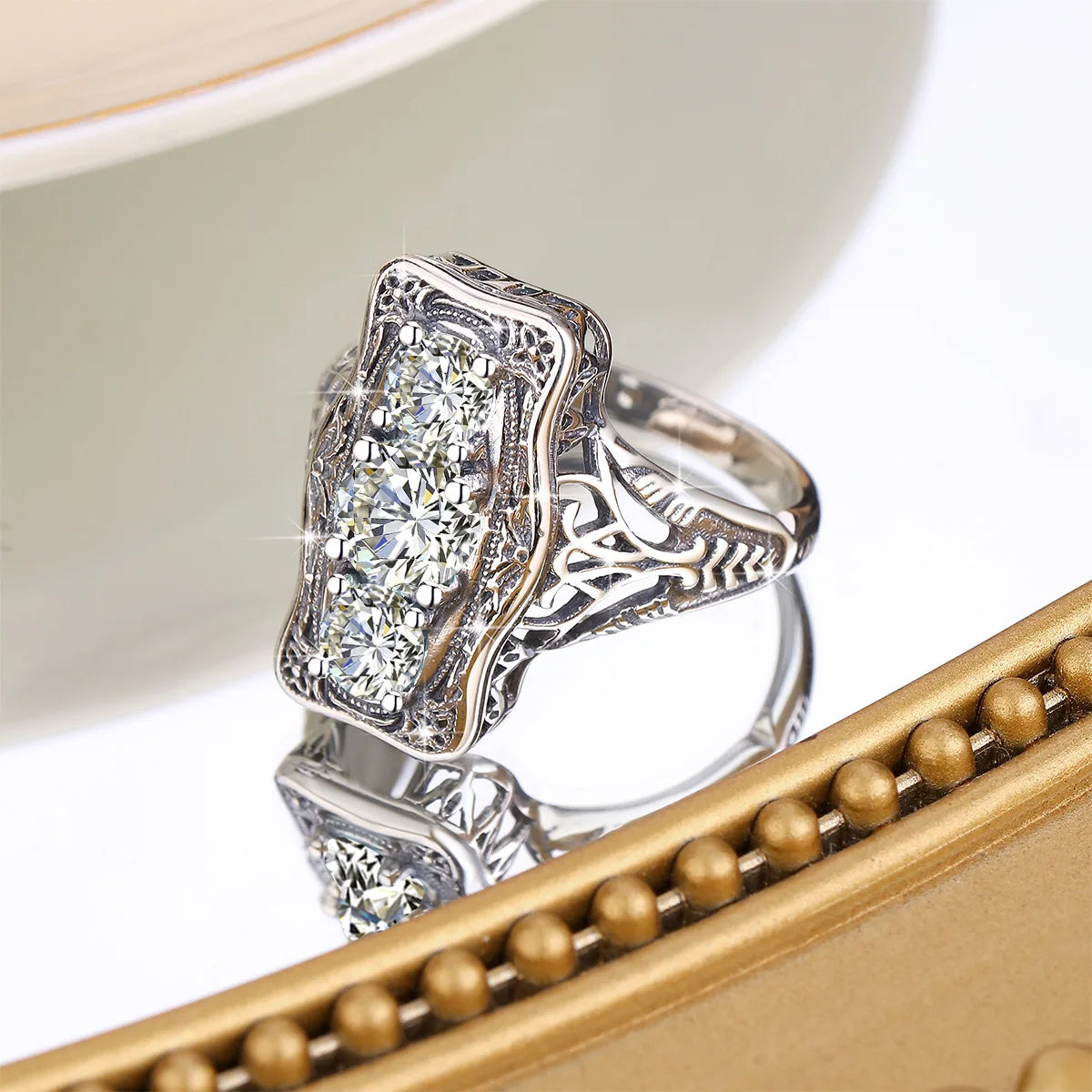Moissanite Ring Phoenix