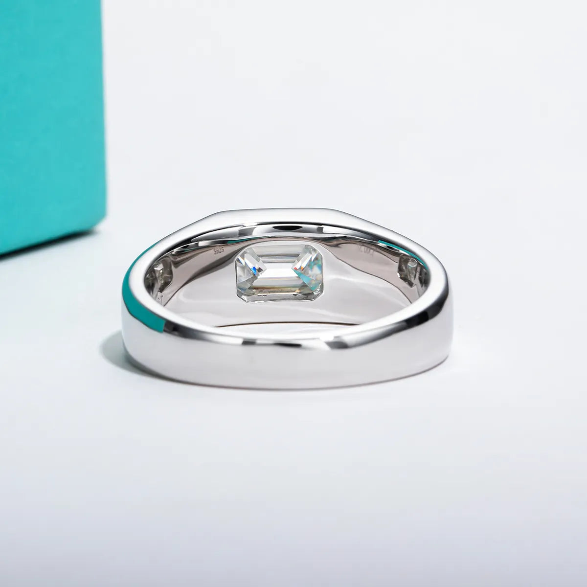 Moissanite Ring Emerald Brilliance