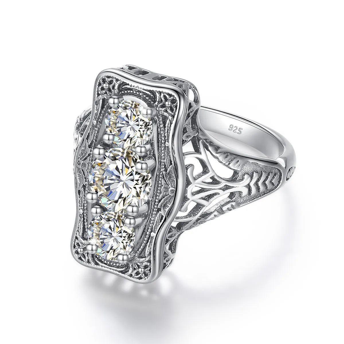 Moissanite Ring Phoenix