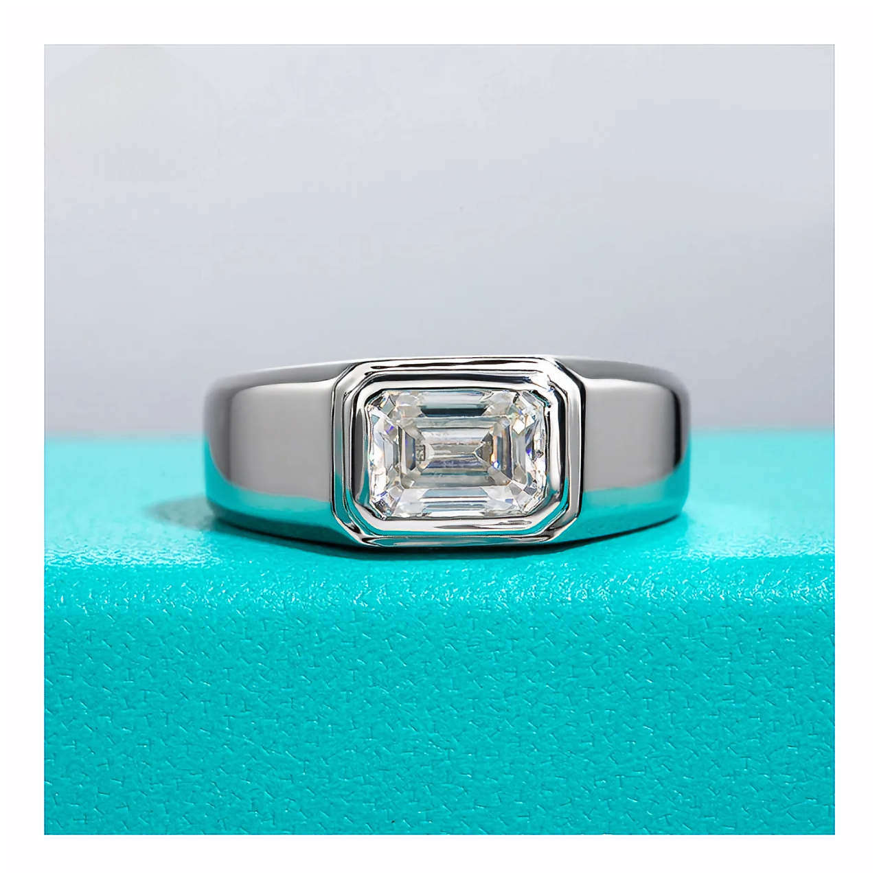 Moissanite Ring Emerald Brilliance