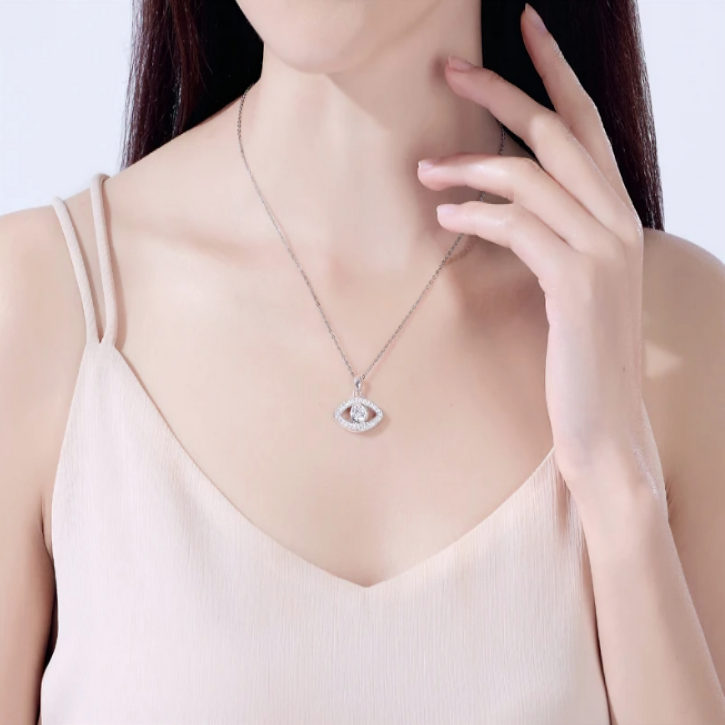 EyeAdorn Elegance Moissanite Necklace