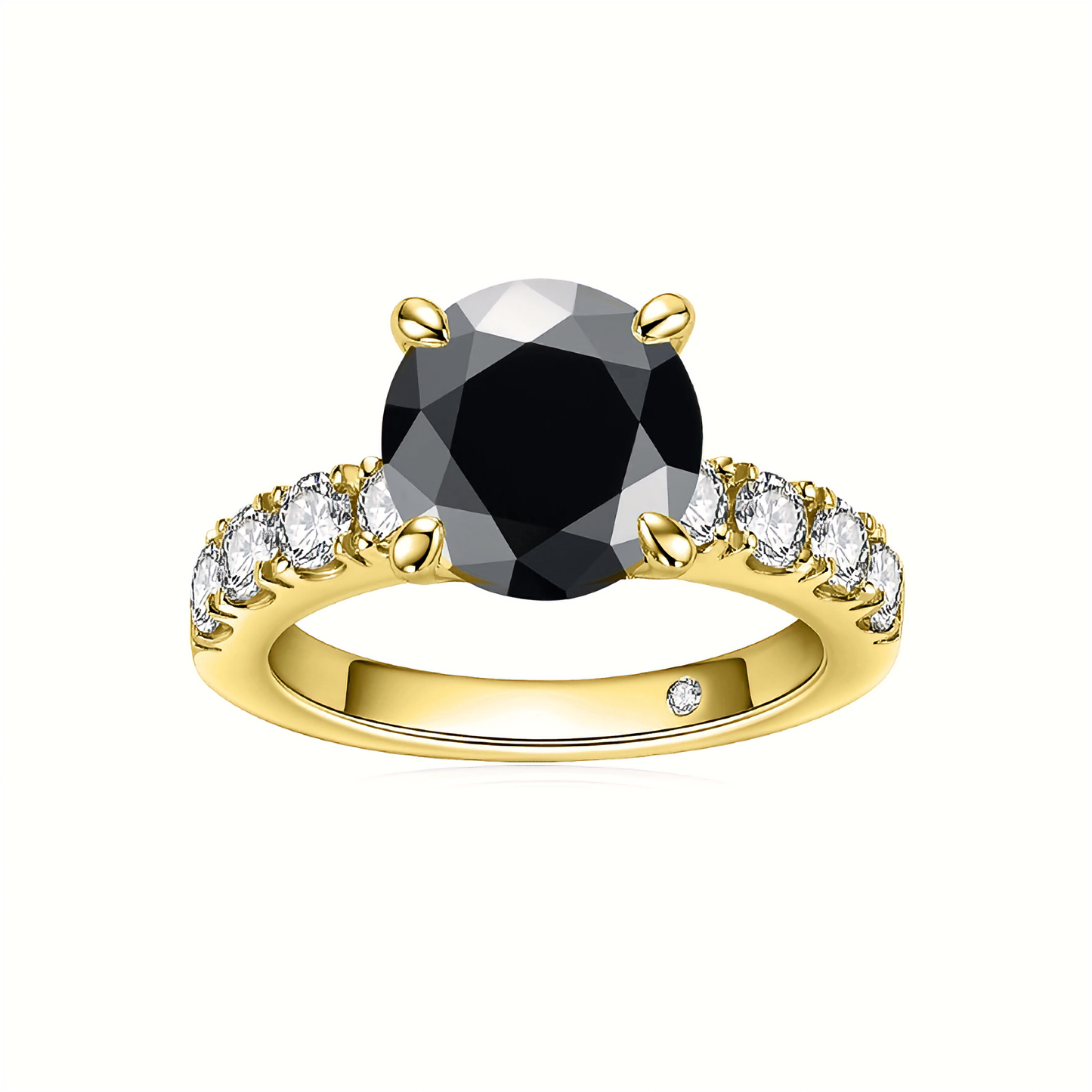 Round Cut Moissanite Engagement Ring