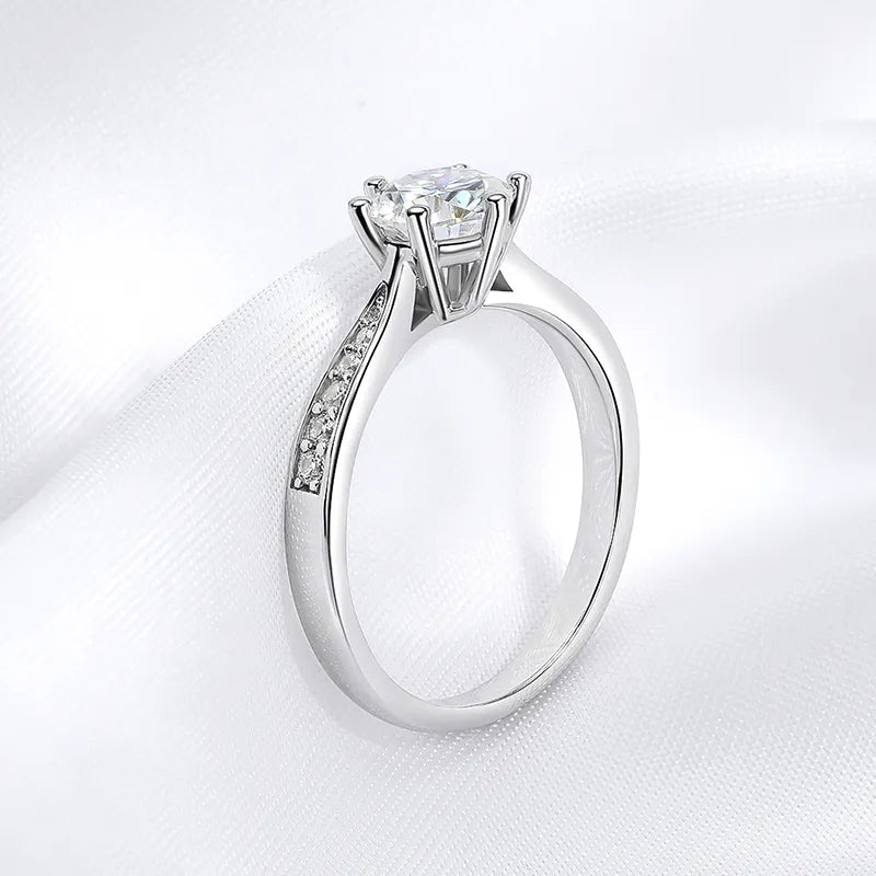 Round Brilliant Moissanite Solitaire Engagement Ring