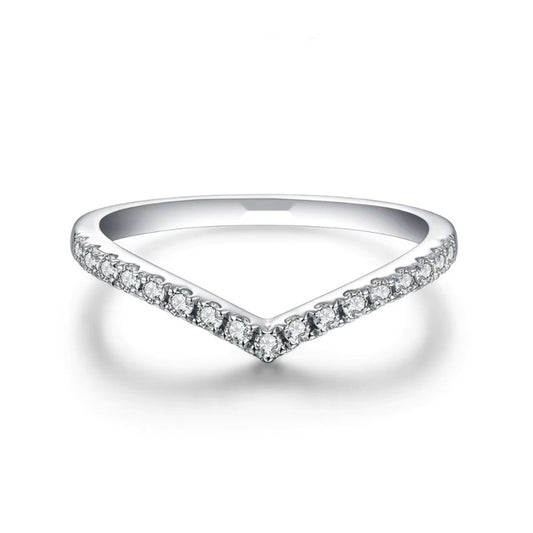 Moissanite Ring Infinity