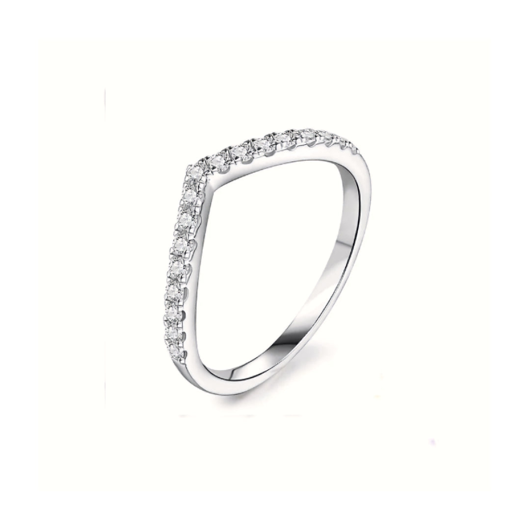 Moissanite Ring Infinity